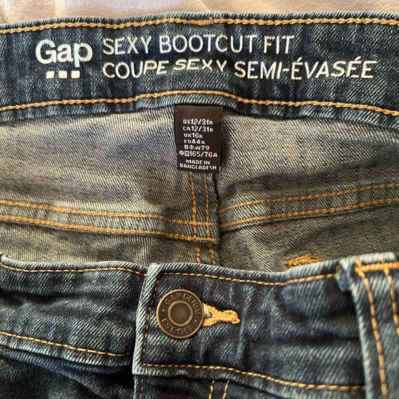 GAP Sexy Bootcut Dark Wash Denim Jeans - Picture 9 of 10
